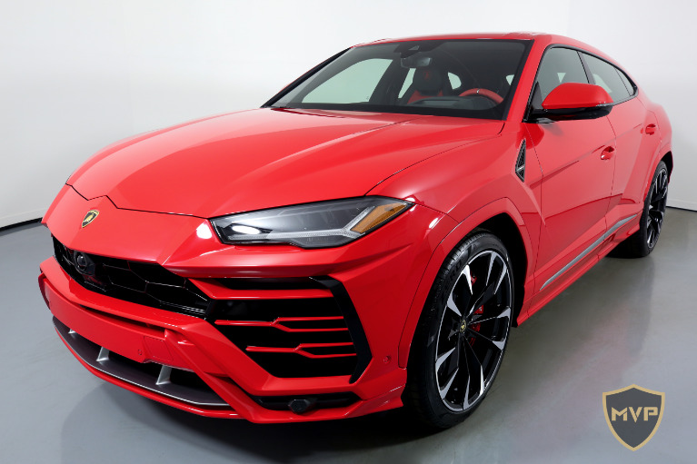2024 LAMBORGHINI URUS S for sale Call for price at Exotic VIP Rentals in Miami FL 33142 4